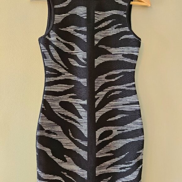 Karen Millen Bandage Bodycon Zebra Print Sleeveless Mini Dress Black Grey Size S - Picture 7 of 16